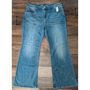 NWT Old Navy High Rise Wow Flare Jeans - size 16S *Read Description*